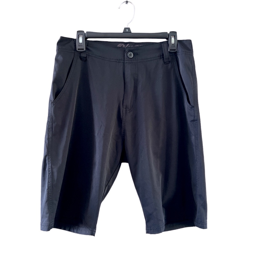 Plugg Men’s black shorts lightweight stretch fabric 10.5” inseam size 31